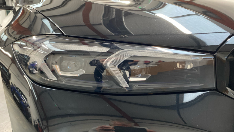 BMW 3 Series 330e M Sport 4dr Step Auto [Pro Pack] Saloon